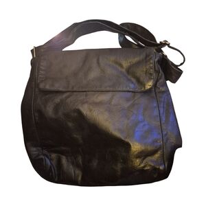 RUDSAK Black Shoulder Bag with Glossy Finish and Silver Zipper13 Inch ×13 Inch